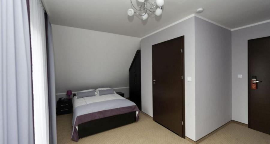 Hotel Klaudia Juszczyn Eksteriør billede