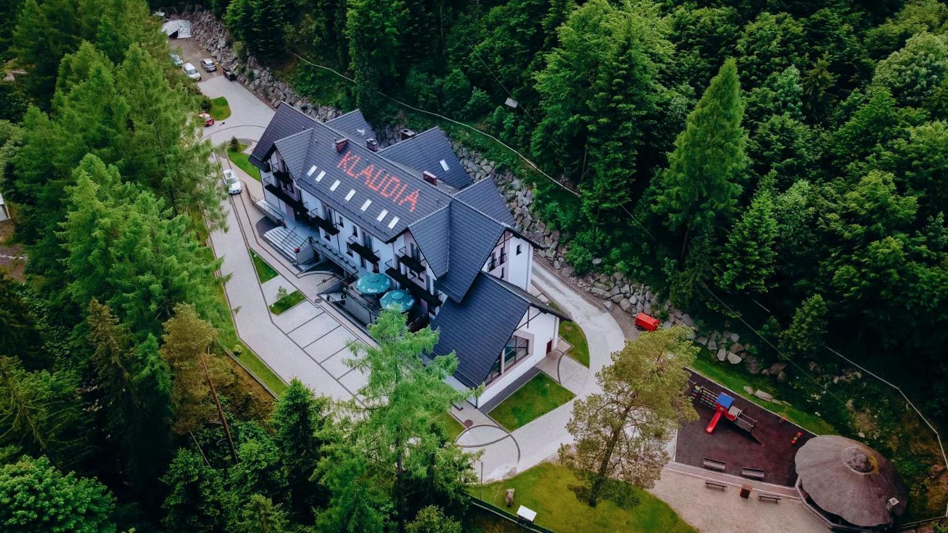 Hotel Klaudia Juszczyn Eksteriør billede
