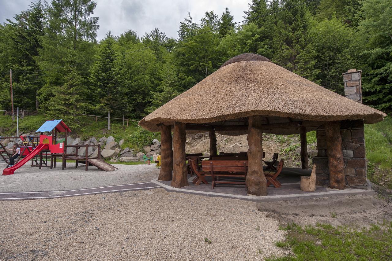 Hotel Klaudia Juszczyn Eksteriør billede