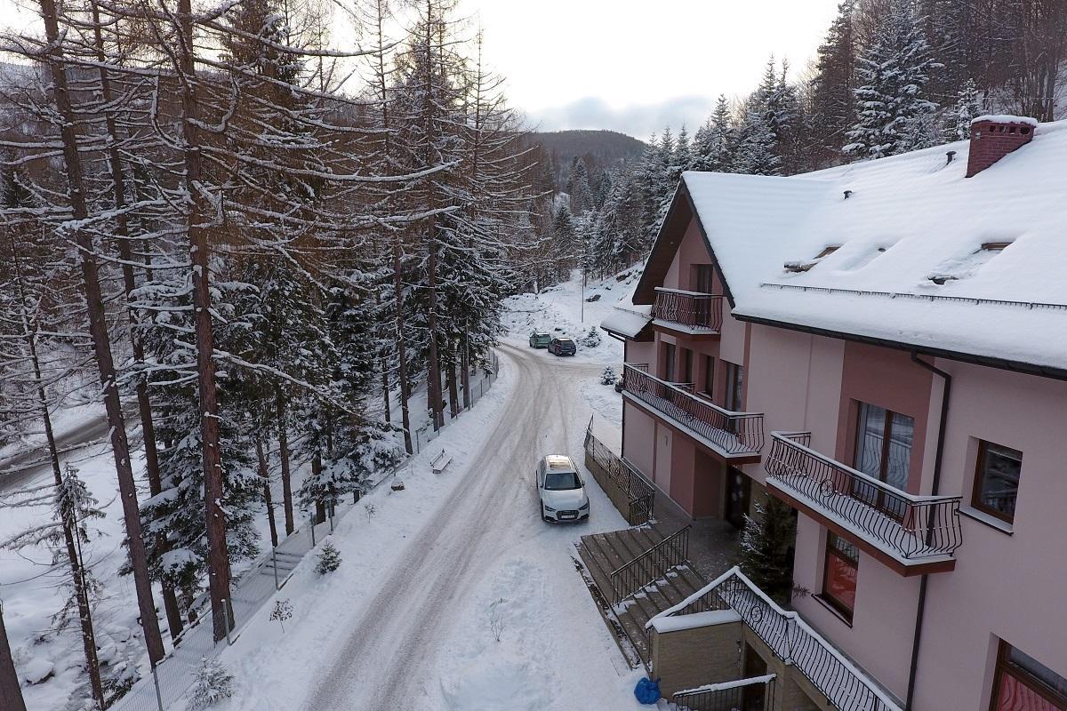 Hotel Klaudia Juszczyn Eksteriør billede